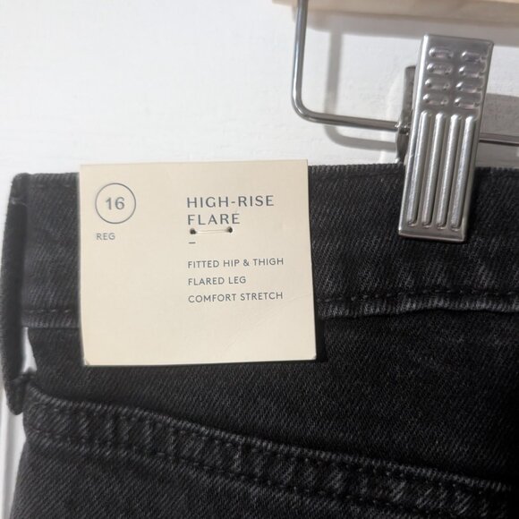 Universal Thread | High-Rise Comfort Stretch Flare Jeans In Black - Picture 10 of 14